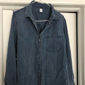 Old Navy button down shirt